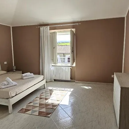 Teresa ベッド・アンド・ブレックファスト Oschiri