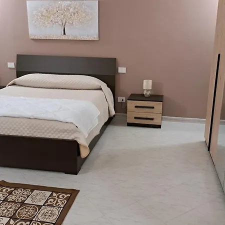 Teresa ベッド・アンド・ブレックファスト Oschiri