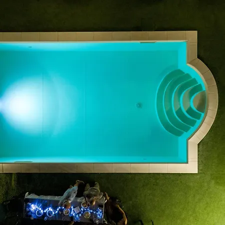 ベッド・アンド・ブレックファスト Teresa Oschiri