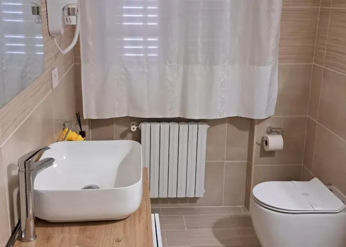 فندق مبيت وإفطار Teresa Oschiri